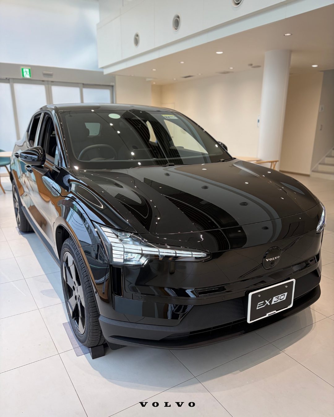 EX30 Ultra P5 Long Range Electric Black Edition